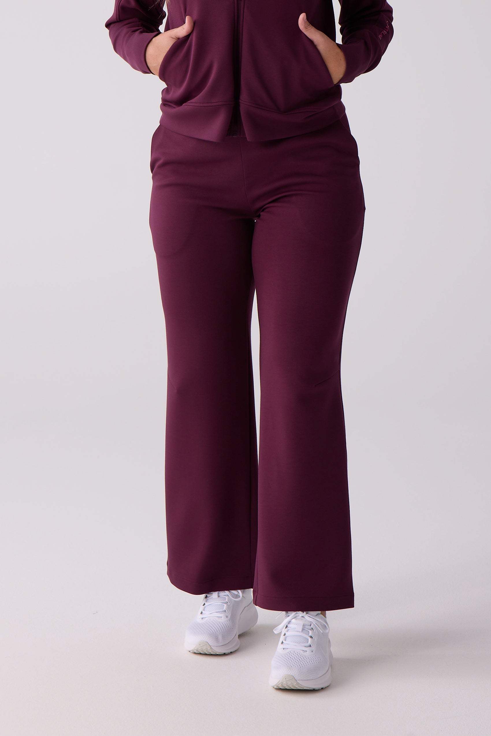 Après Women's Straight Leg Pant